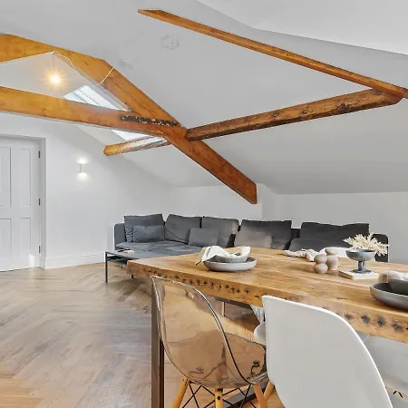 アパート Pass The Keys A Simply Stunning Penthouse In