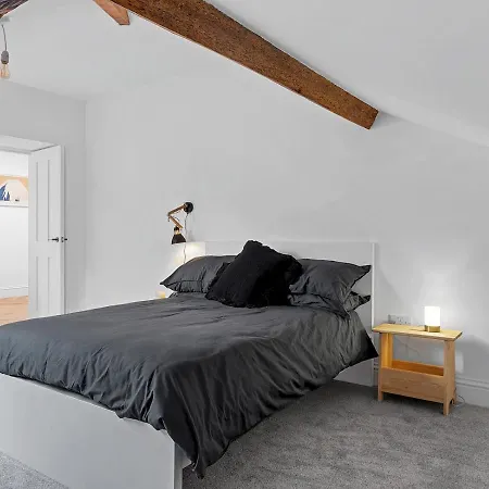 Apartament Pass The Keys A Simply Stunning Penthouse In